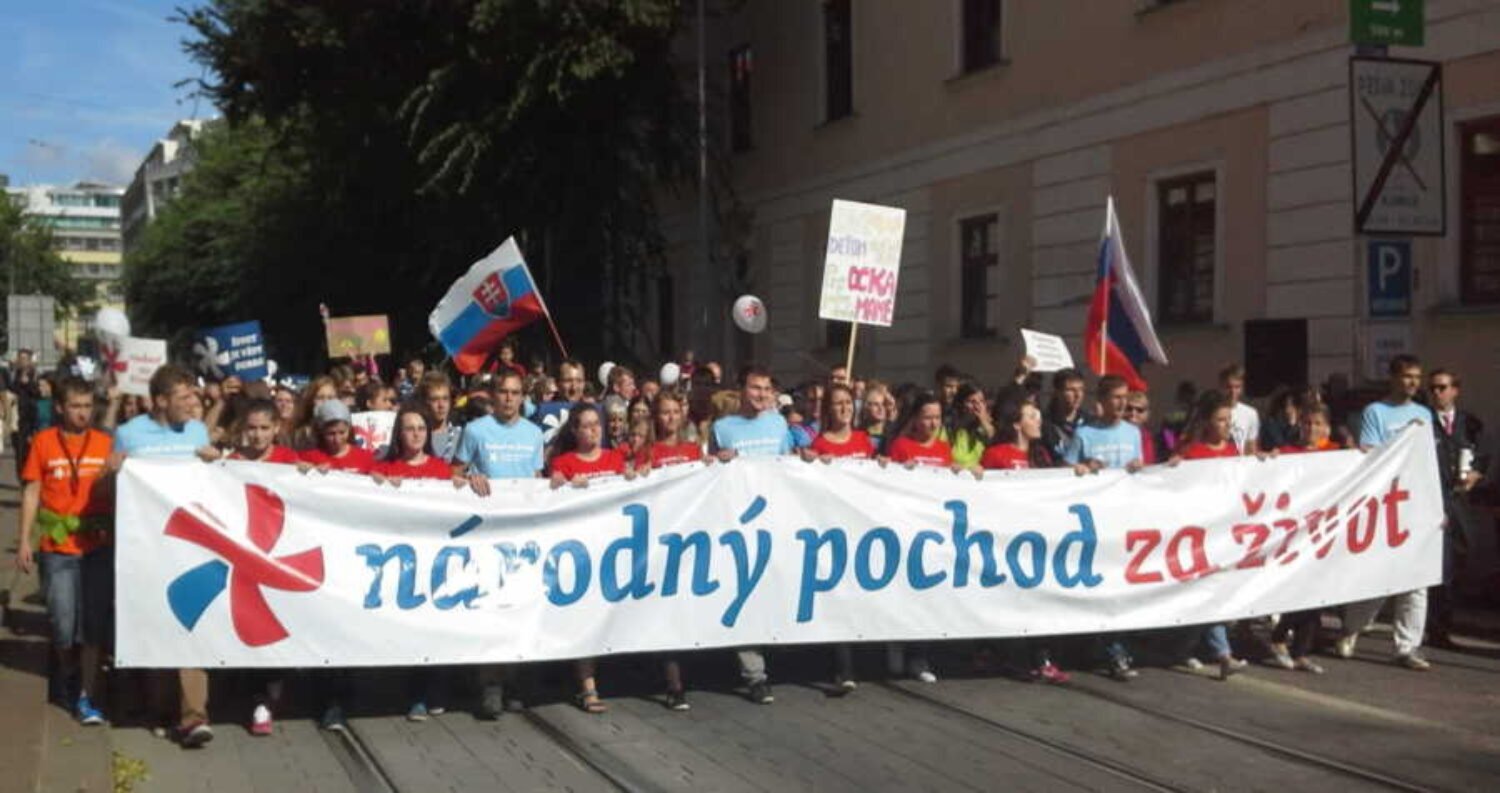 Pochod za život podporilo desaťtisíce ľudí