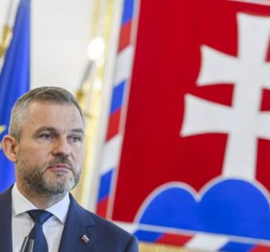 Sklamanie z prezidentovho postoja