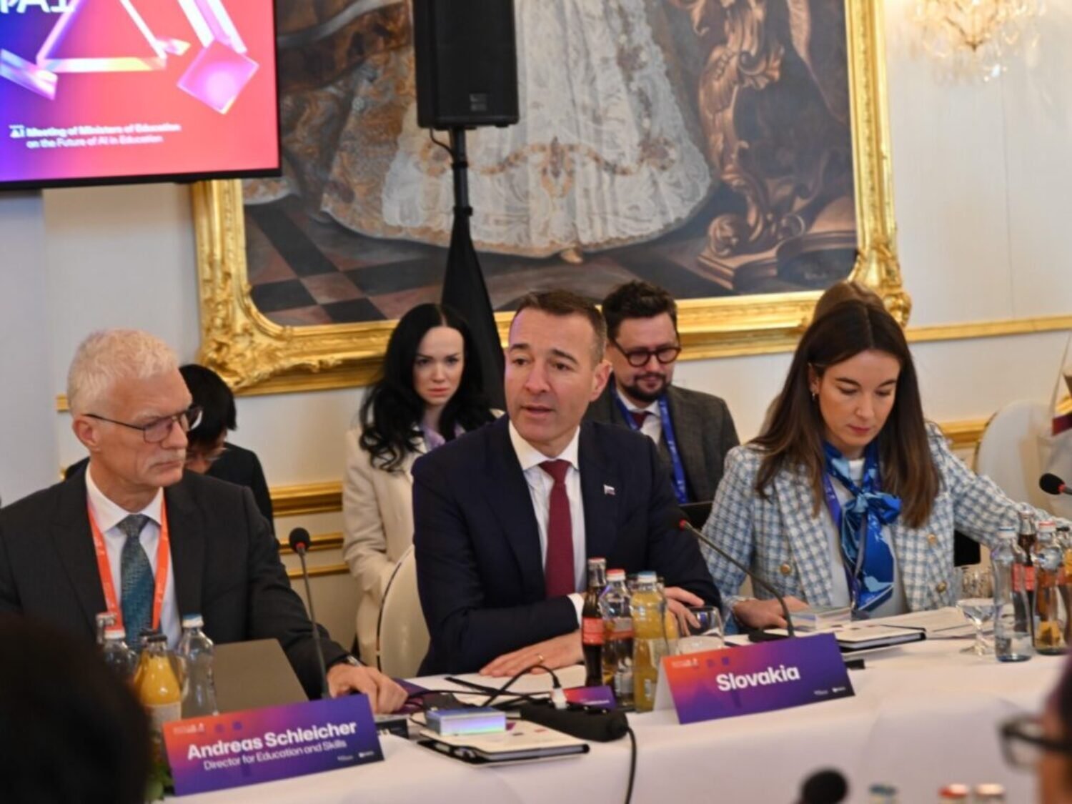 Bratislava privítala špičku sveta v umelej inteligencii Bratislava privítala špičku sveta v umelej inteligencii