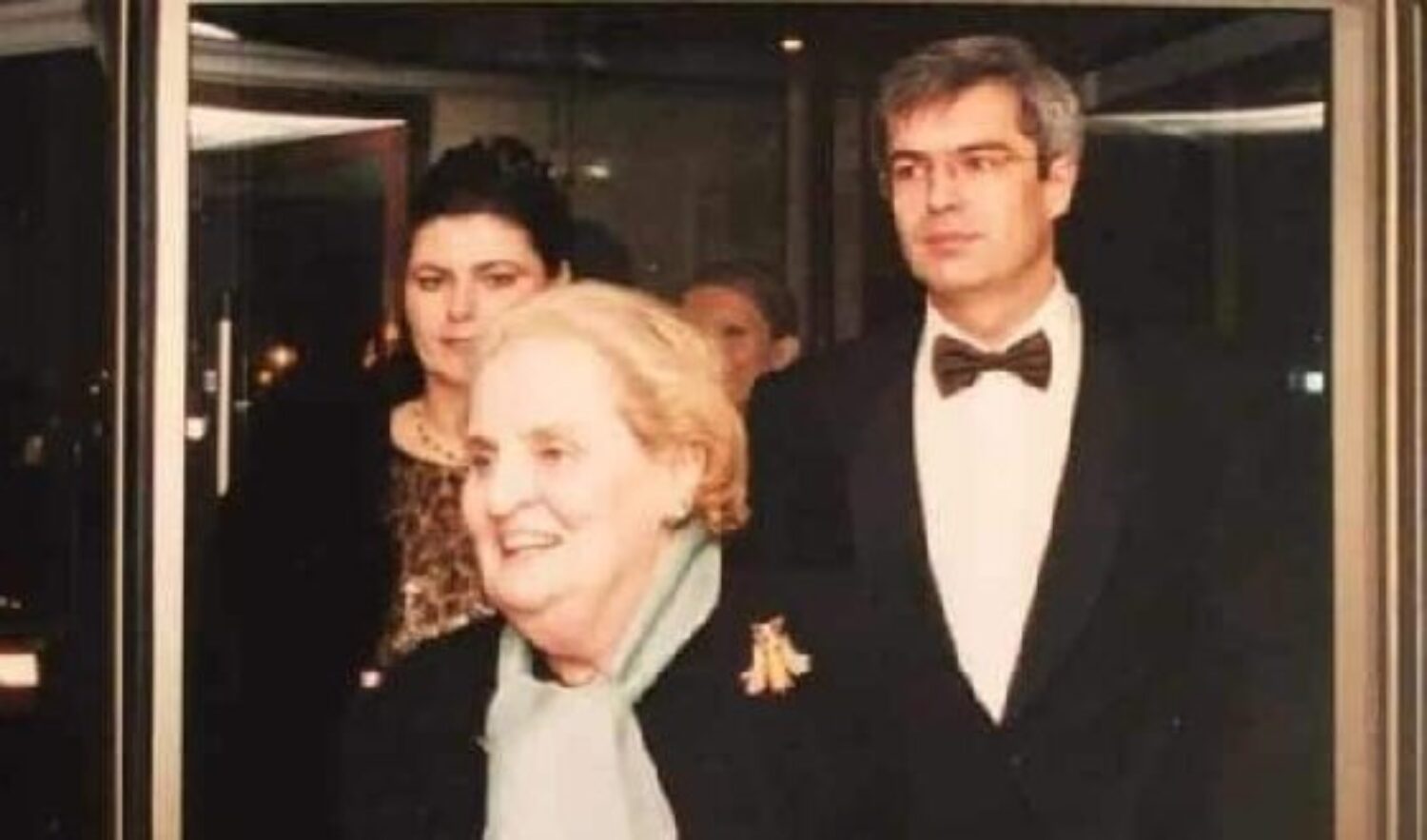 Tma v nočnej tme…