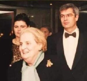 Tma v nočnej tme…