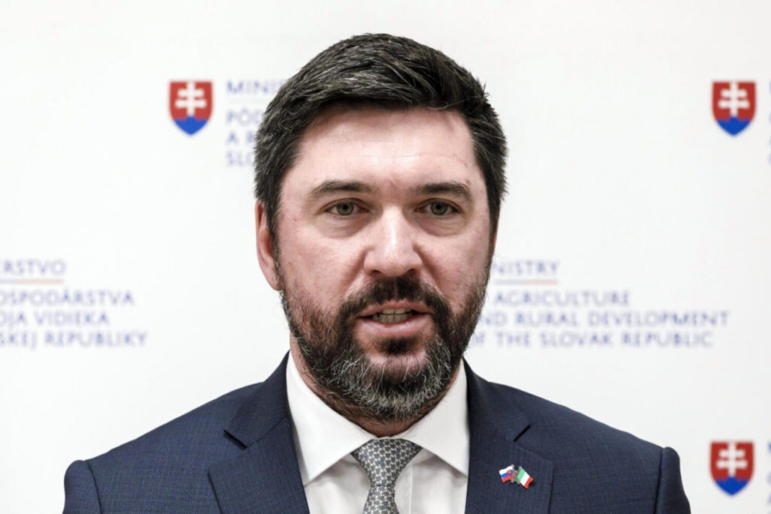 Progresívci sa pri škandalizovaní chlebového rezortu odvolávajú na ešte neskončený audit