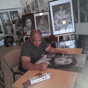 SNN 15_4_PUBLICISTIKA_INTERVIEW_Rómsky výtvarník Milan Berky_ježiš maľba Róm Milan BERKY z Lučenca patrí na Slovensku k špičke hyperrealistických tvorcov